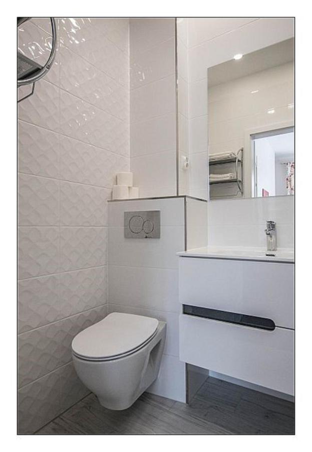 Korona Piastow - Apartamenty Na Wyspie - Parking - Taras Świnoujście Esterno foto
