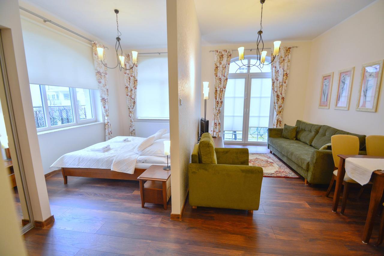 Korona Piastow - Apartamenty Na Wyspie - Parking - Taras Świnoujście Esterno foto
