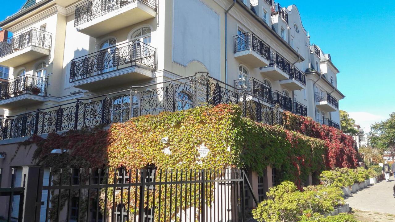 Korona Piastow - Apartamenty Na Wyspie - Parking - Taras Świnoujście Esterno foto
